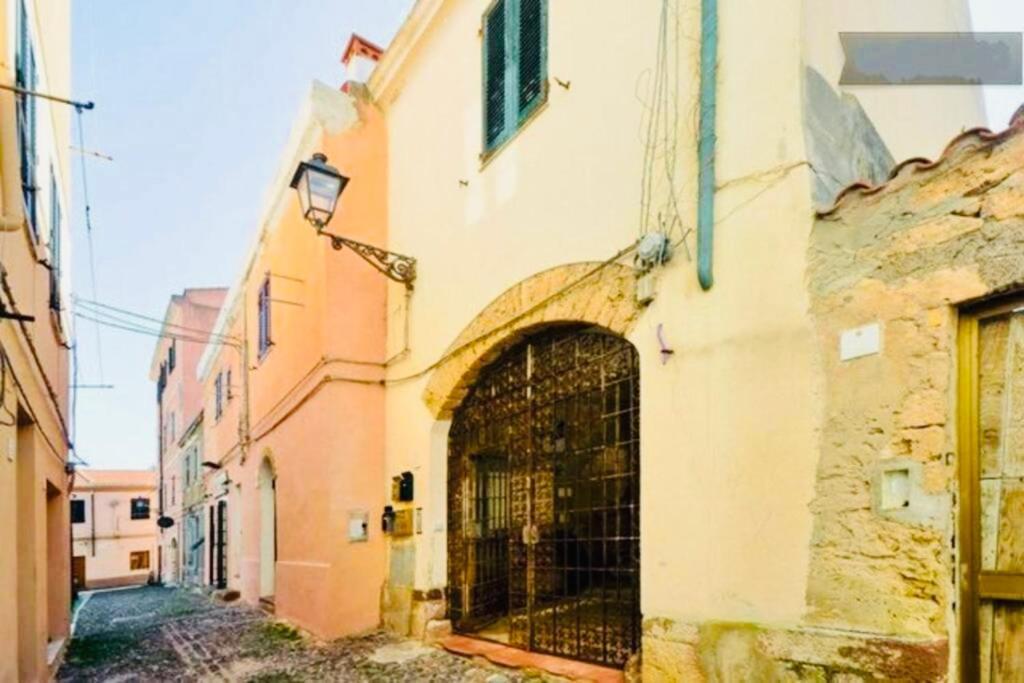 Wonderful Apartment In Old Alghero Exterior foto
